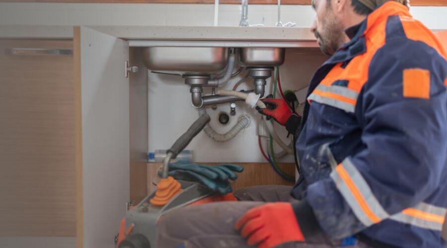 Professional slab leak plumber services in Winslow, AR